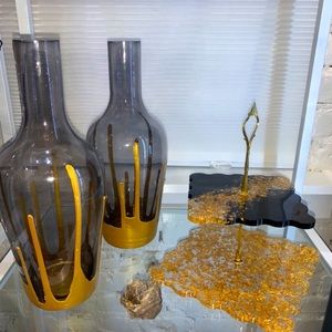 Gold leaf foil and black desert stand with matching black and gold vase